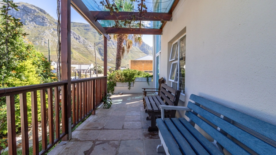 5 Bedroom Property for Sale in Bettys Bay Western Cape